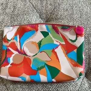 Ipsy cosmetic bag- new